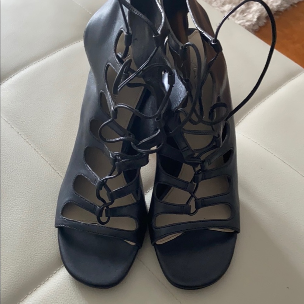 Via Spiga lace up shoes